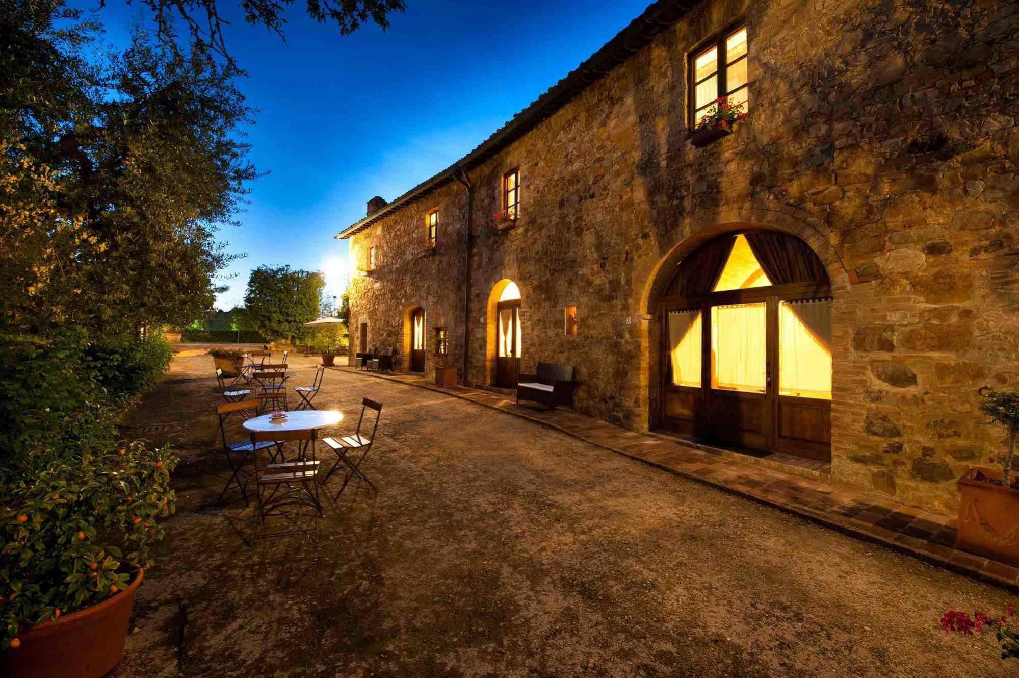 Sarna Residence San Quirico dʼOrcia Exterior foto