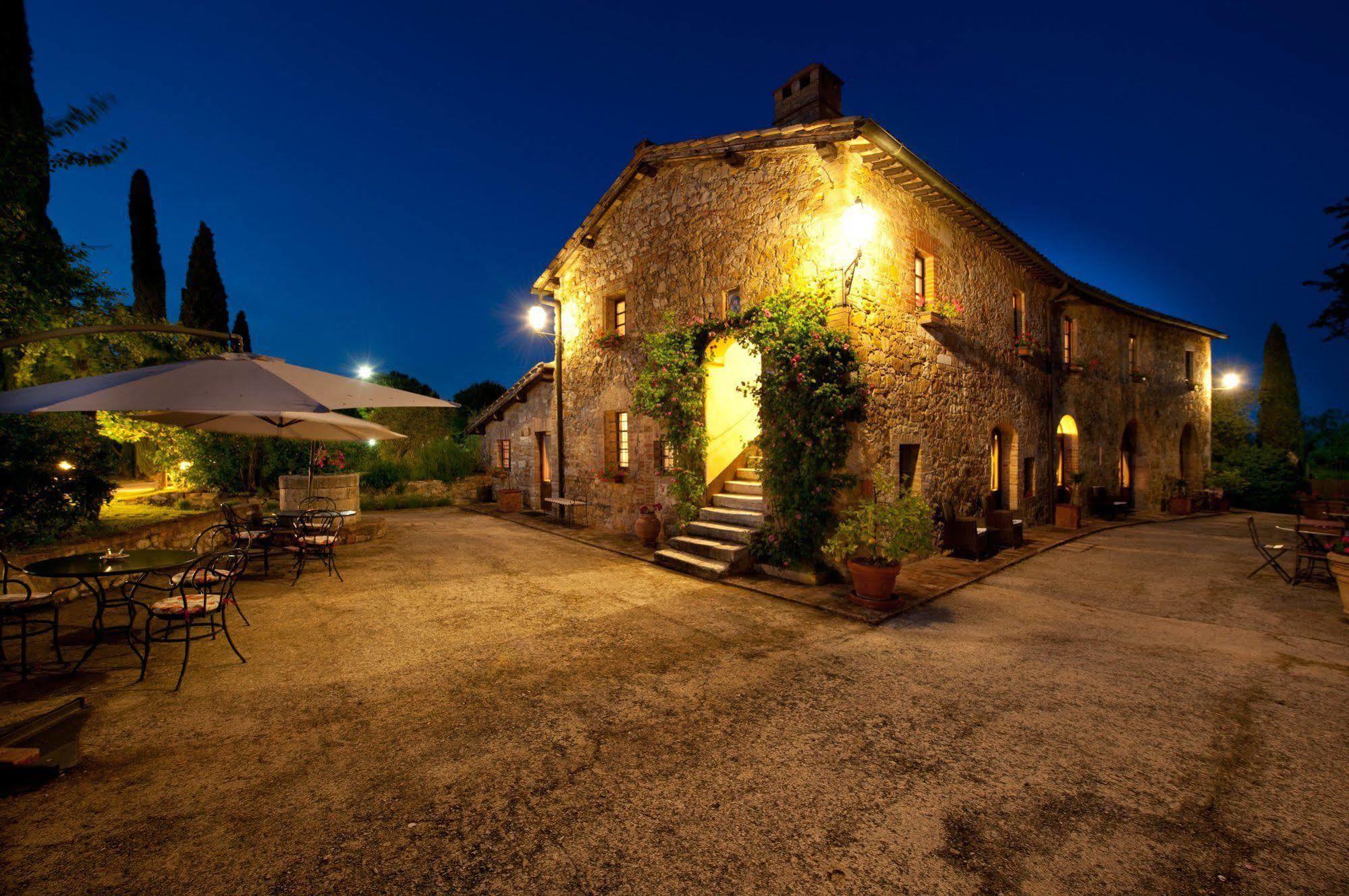 Sarna Residence San Quirico dʼOrcia Exterior foto