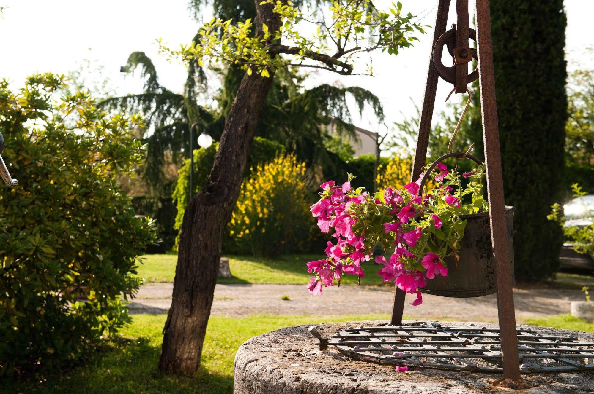 Sarna Residence San Quirico dʼOrcia Exterior foto